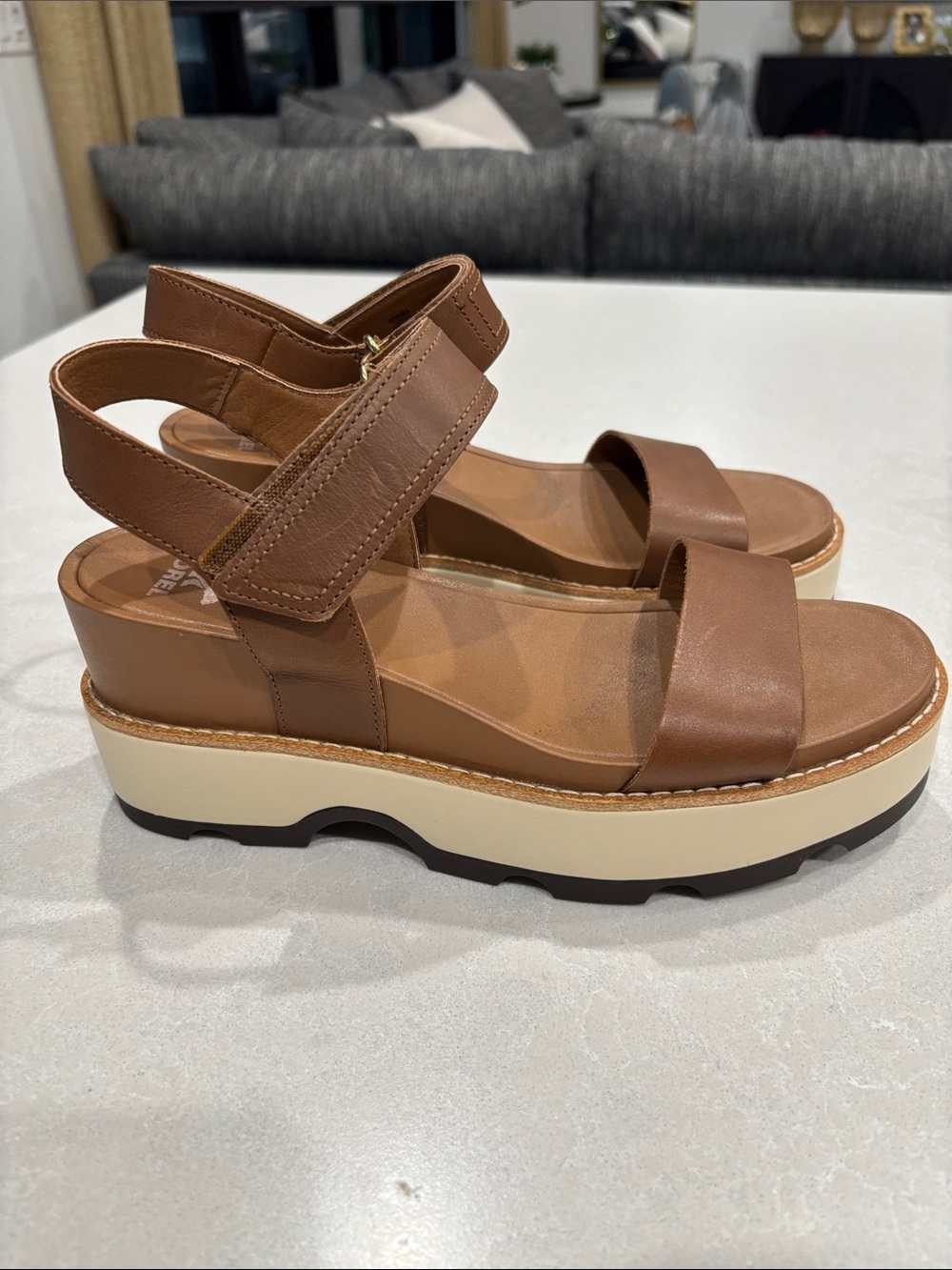 Sorel sandals - Picture 2 of 6